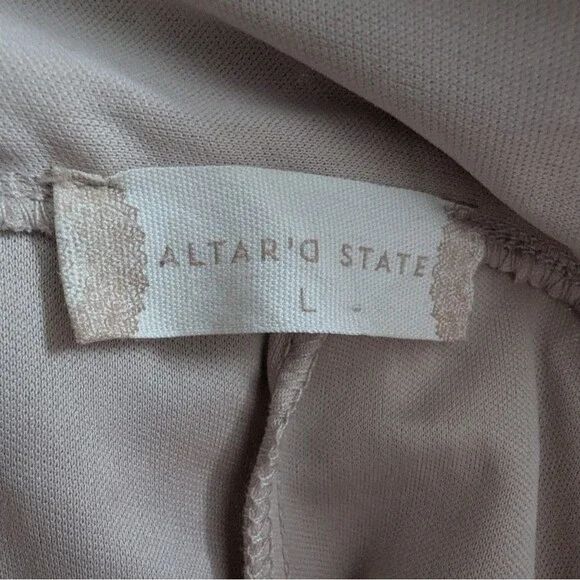 Altar'd State Arissa Ash Pink 2 Piece Set Size Large - Picture 8 of 8